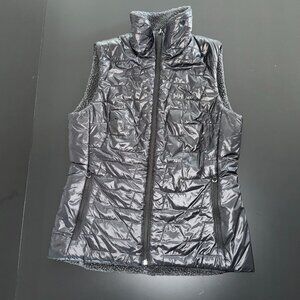 Helly Hansen Reversible LifaLoft Vest | XS | Black Quilted & Sherpa Fleece